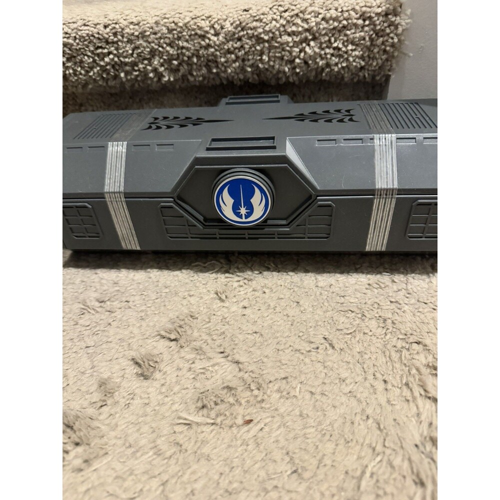 NEW Unopened Star Wars Galaxy's Edge Plo Koon Legacy Lightsaber Hilt Disney